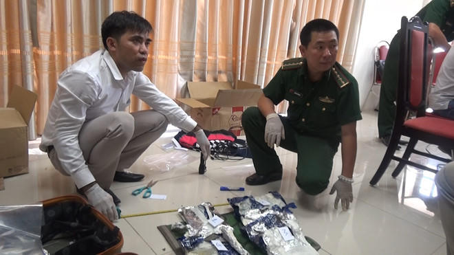 Hai đối tượng buôn bán ma túy xuyên quốc gia “sa lưới”