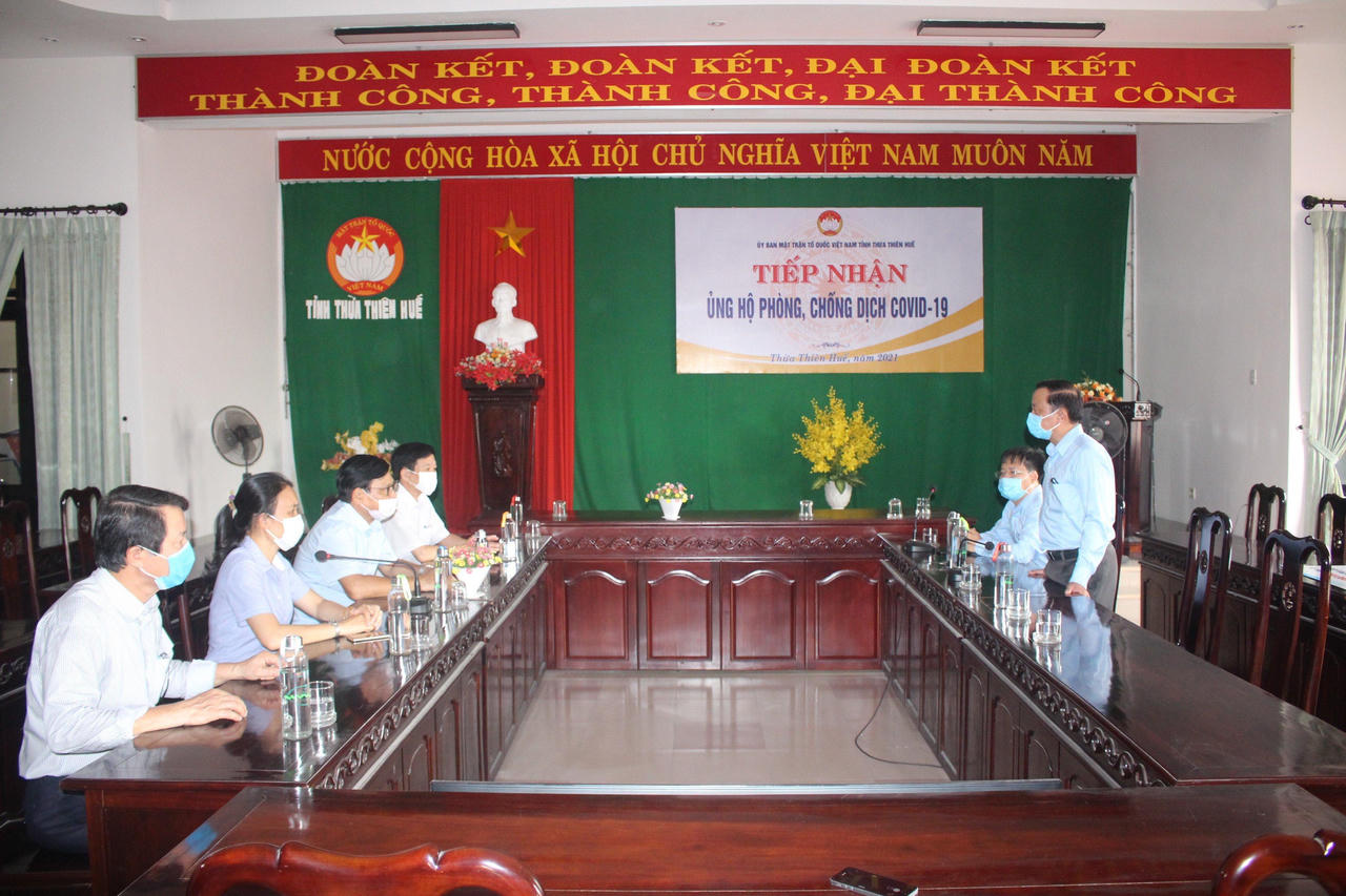 Điện lực Thừa Thiên Huế: Quyên góp, ủng hộ Quỹ vắc-xin phòng COVID-19