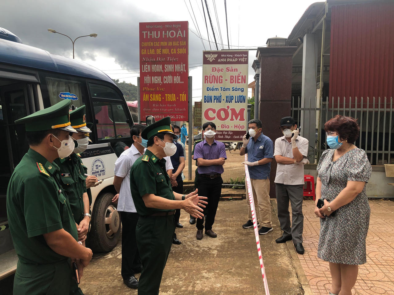 Hình ảnh đẹp của lực lượng vũ trang Bình Trị Thiên: Xung kích trên tuyến đầu chống dịch Covid-19