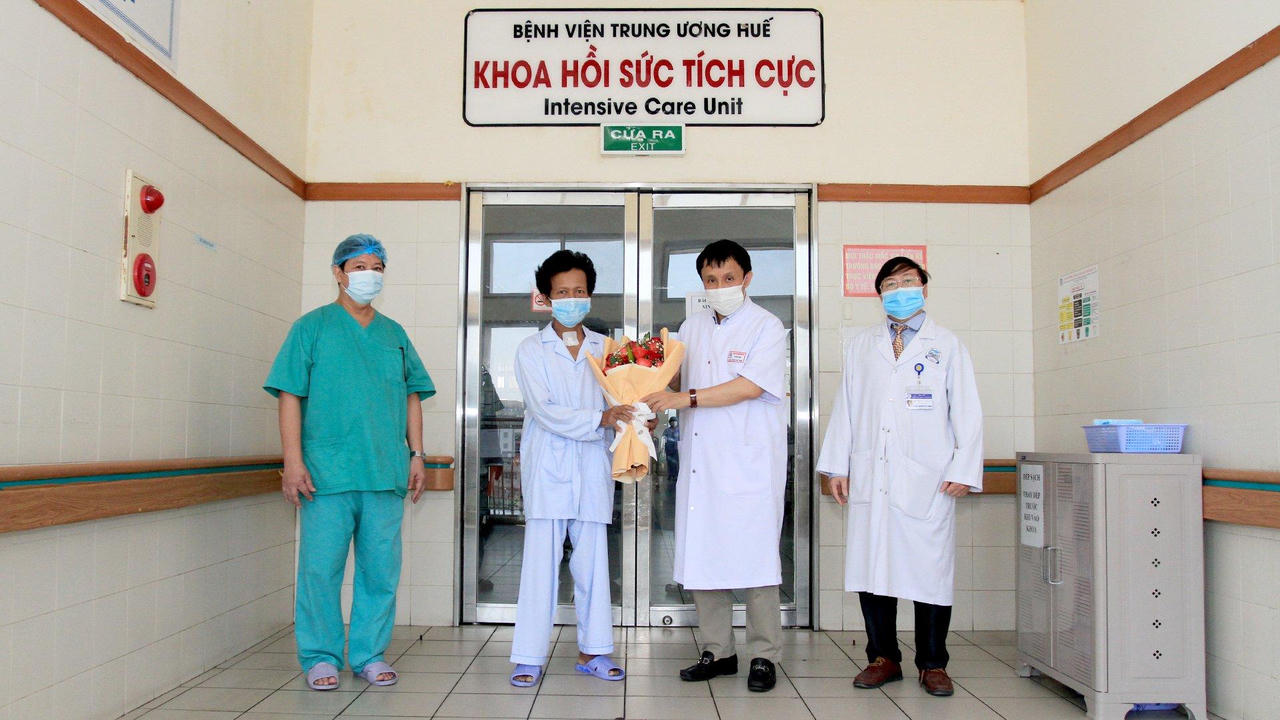 Bệnh viện Trung ương Huế - Giỏi y thuật, sáng y đức, chăm lo sức khoẻ nhân dân 