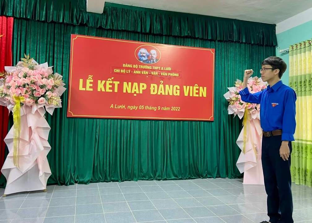 Phát triển Đảng trong học sinh tại Thừa Thiên Huế (Bài 1): Nhiều tín hiệu khả quan, khởi sắc