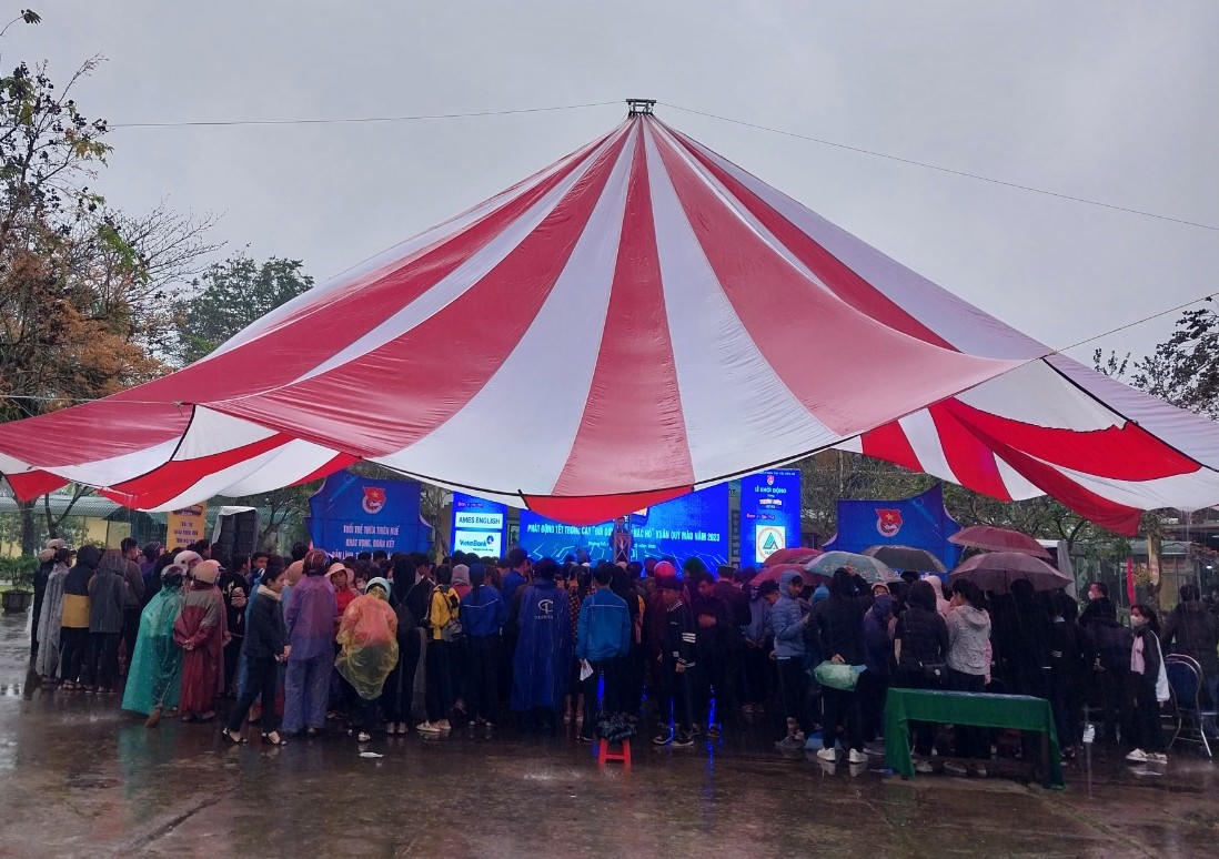 Nhiều hoạt động thiết thực, ý nghĩa trong Tháng Thanh niên tại Thừa Thiên Huế