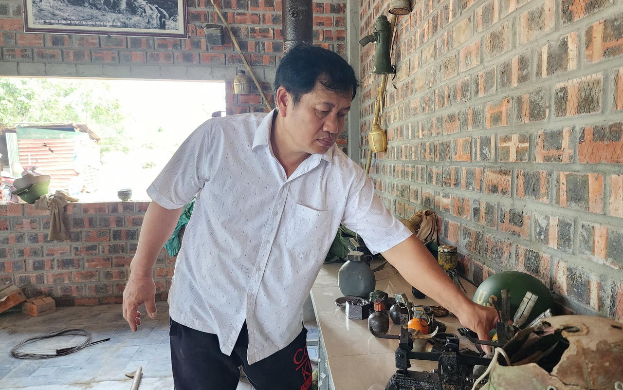 Ngôi nhà đặc biệt ở Quảng Trị được dựng lên từ 300 quả bom