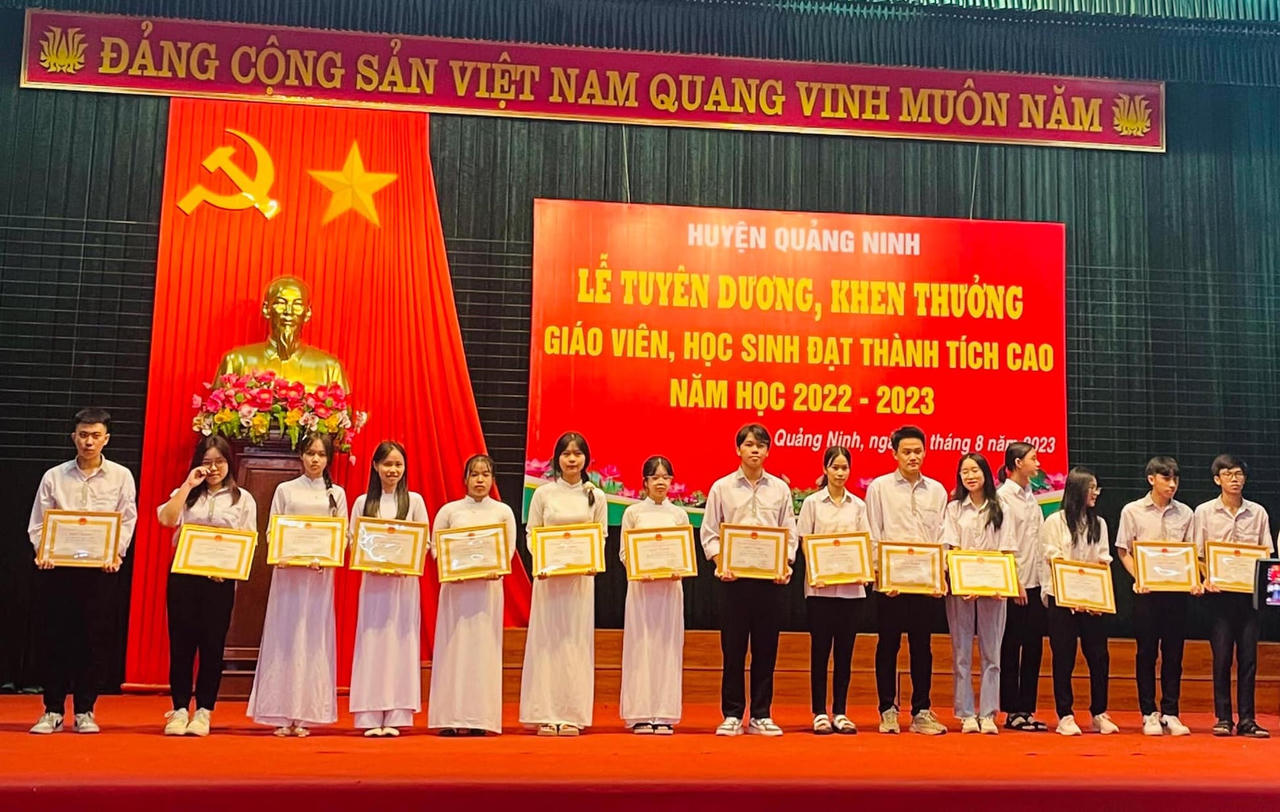 Phát triển Đảng trong học sinh tại Quảng Bình - Bài 2: Không để 'hạt giống đỏ' lỡ cơ hội 'nảy mầm'
