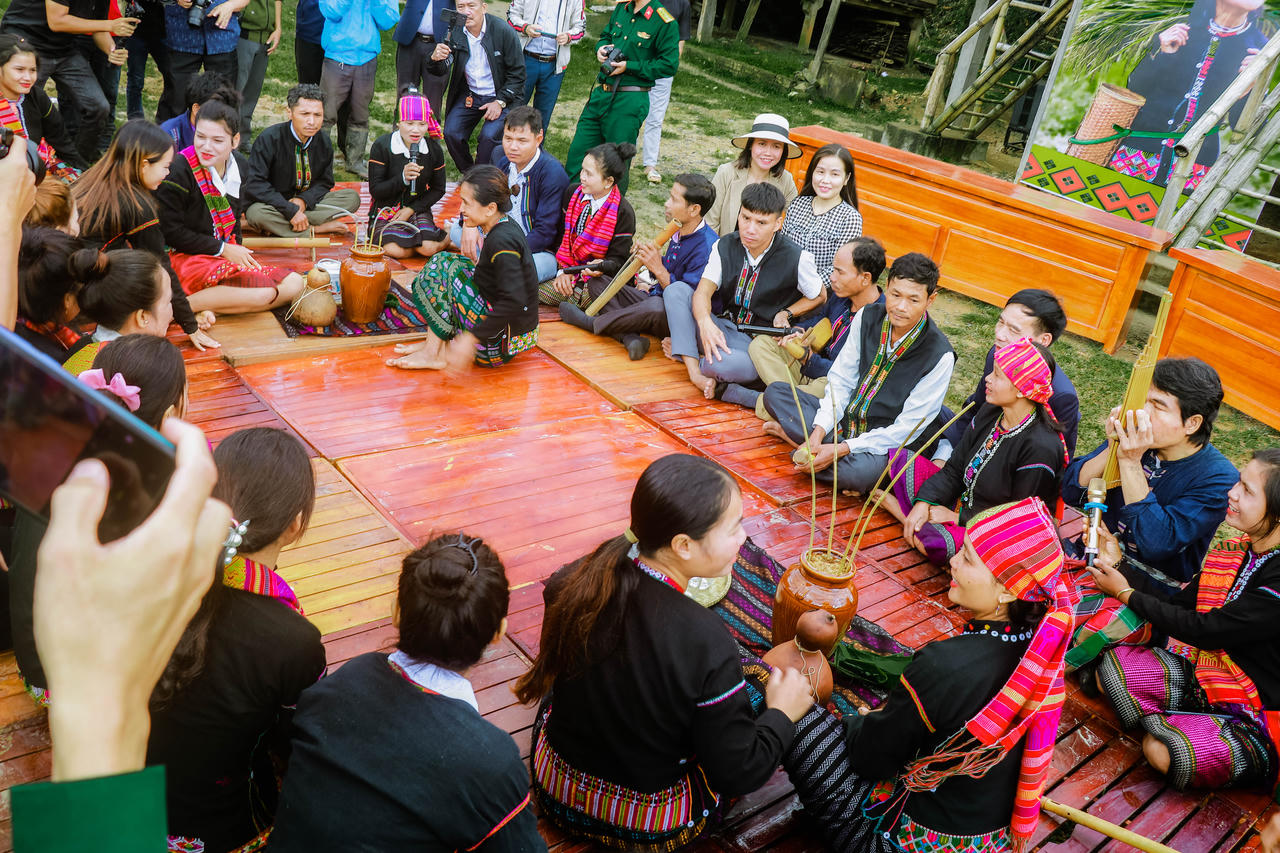 Hướng Hoá (Quảng Trị) tích cực chăm lo, huy động nguồn lực để tạo đột phá trong công tác dân tộc