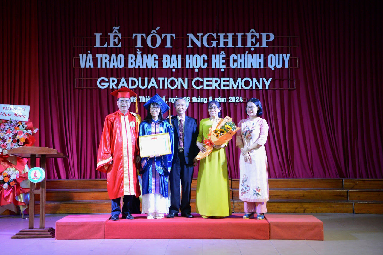 Đại học Sư phạm, Đại học Huế có gần một nửa số sinh viên tốt nghiệp loại giỏi, xuất sắc