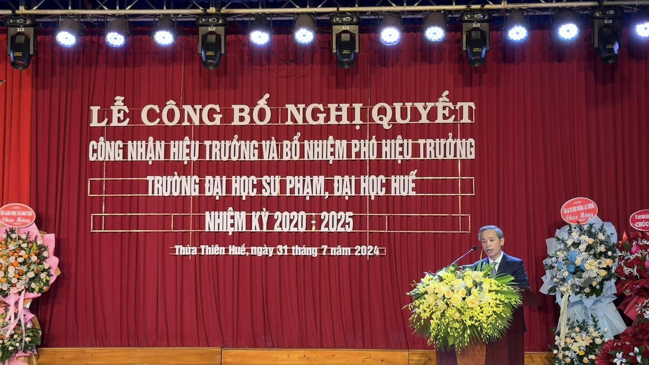 Trường Đại học Sư phạm - Đại học Huế có tân Hiệu trưởng, Phó Hiệu trưởng