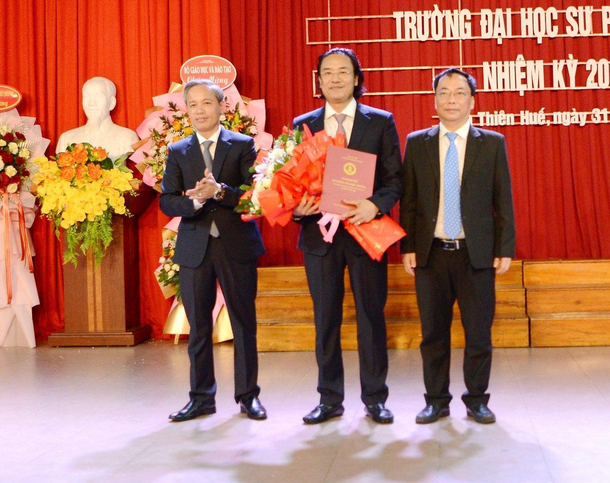 Trường Đại học Sư phạm - Đại học Huế có tân Hiệu trưởng, Phó Hiệu trưởng