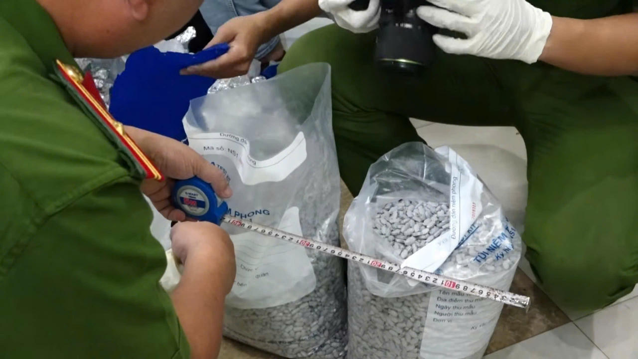 2 án tử trong nhóm thanh niên mua bán hơn 12kg ma túy tổng hợp