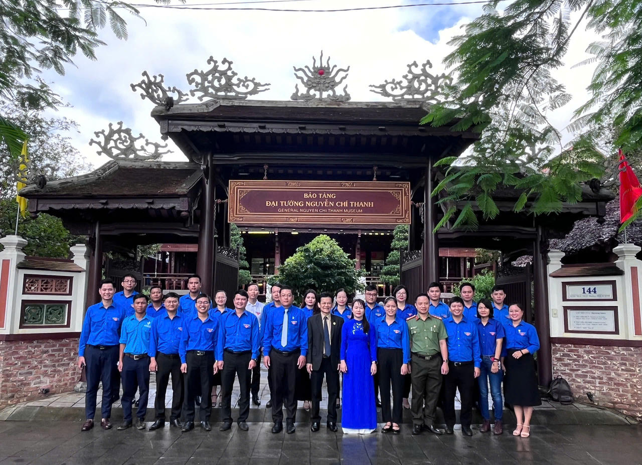 Thanh niên Thừa Thiên Huế: 25 năm kết nối triệu trái tim, chung nhịp đập tình nguyện