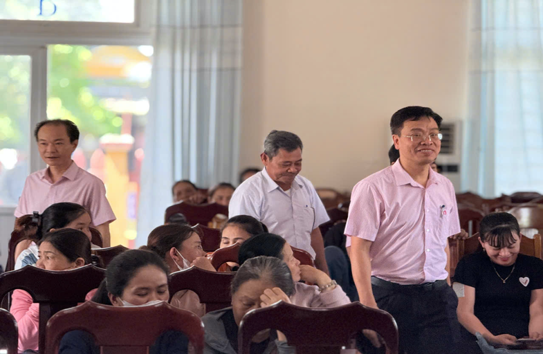 Mang vốn đến tận thôn bản, gieo hi vọng giữa vùng sâu: Chuyện thường ngày ở Huế