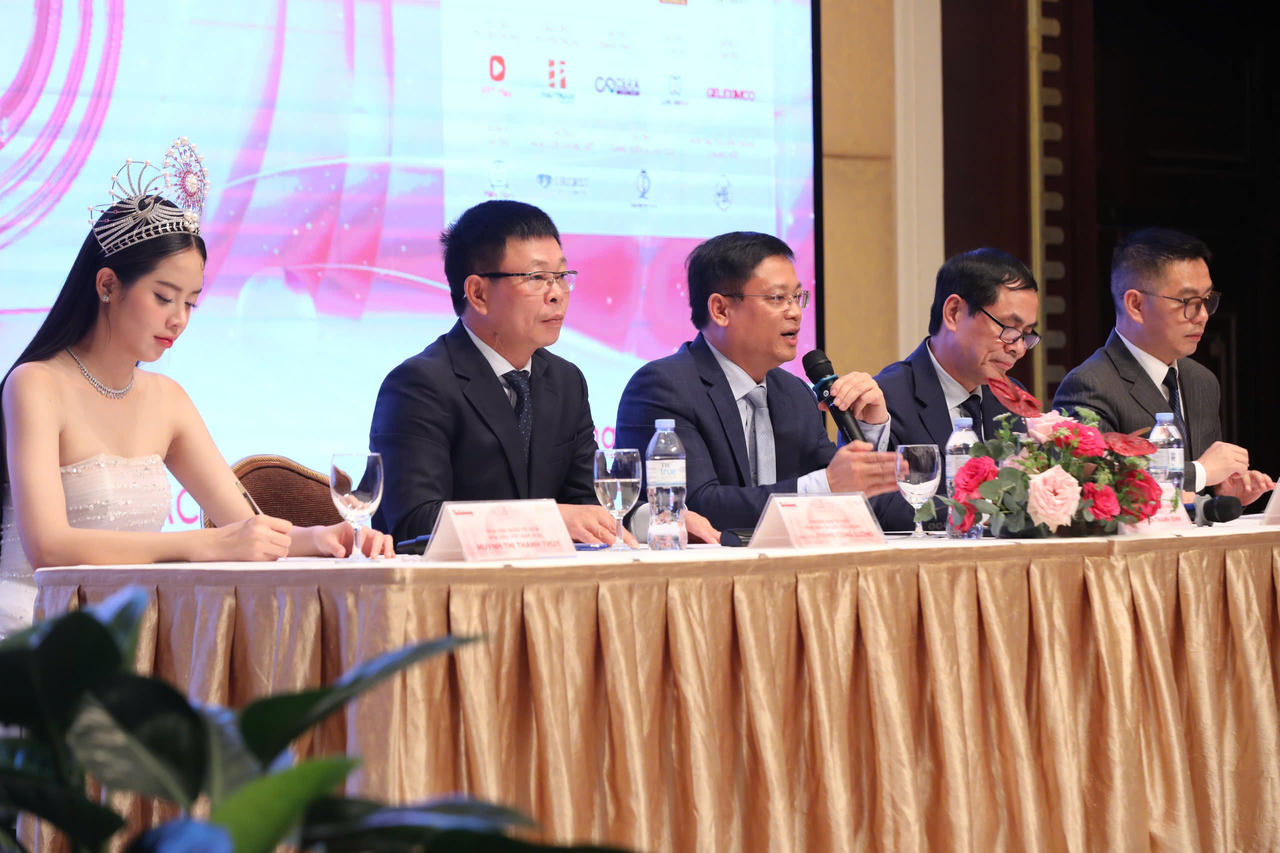 Hoa hậu Việt Nam 2024 thử thách bản lĩnh với thời tiết miền Trung