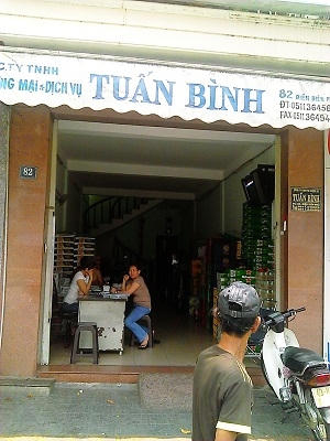 Khởi tố vụ “nhái” rượu Men’ Vodka lớn nhất Đà Nẵng