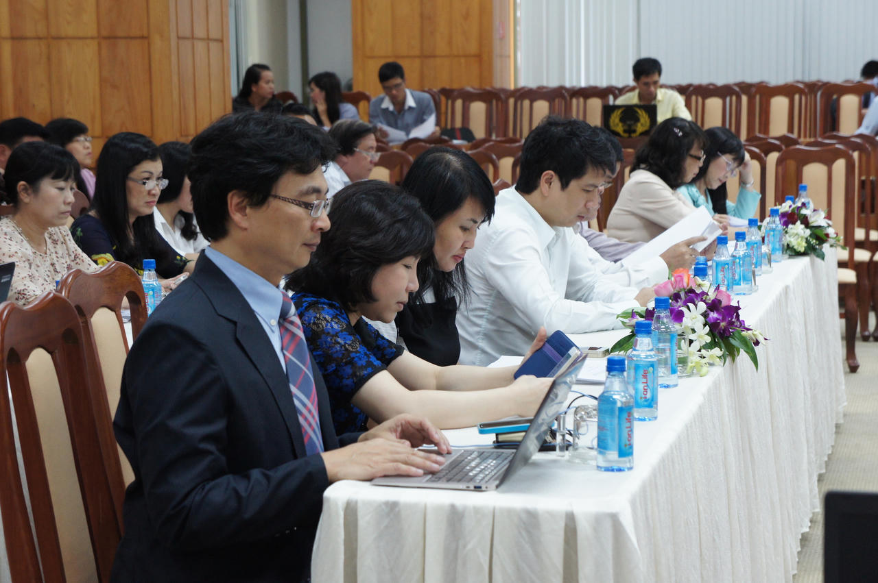 Bị đồn “hậu thuẫn” cho đề án máy tính bảng, Tổng giám đốc AIC lên tiếng 