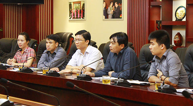 Các quỹ đầu tư nước ngoài tiếp xúc với FLC