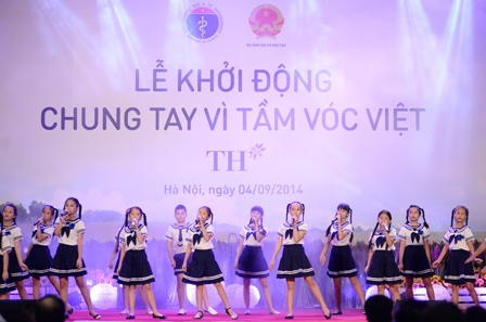 Khởi động chương trình “chung tay vì tầm vóc Việt”