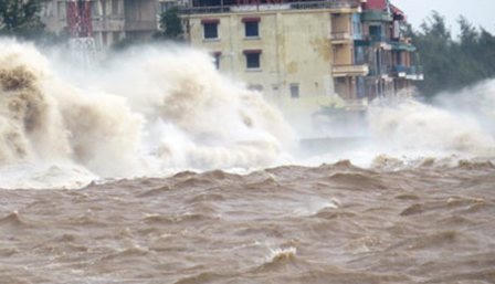 Hủy một số chuyến bay do bão Kalmaegi 