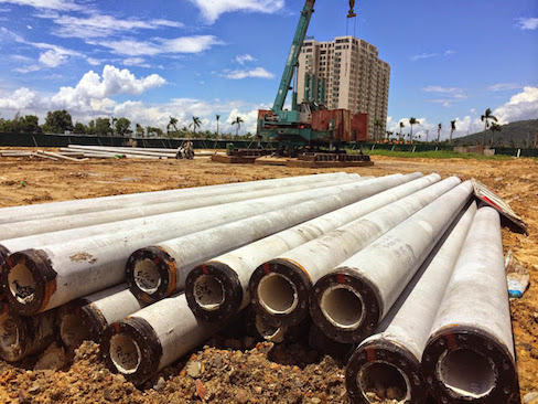 Đổ xô mua căn hộ bên bờ Vịnh Hạ Long