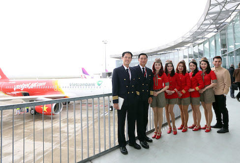 Vietjet nhận tàu bay đầu tiên của hợp đồng Airbus