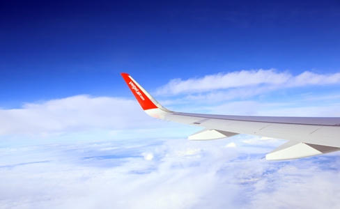 “Soi” tàu bay A321 đầu tiên của Vietjet