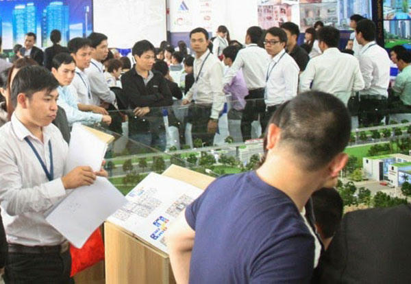 “Bóc mẽ” chiêu thổi giá bất động sản Hà Nội