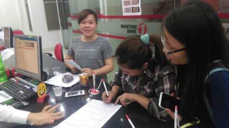 Maritime Bank hỗ trợ “tỉ phú ve chai” giao dịch 5 triệu yên