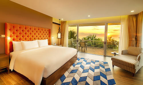 Mua biệt thự sát biển, nhận chuyến du lịch Châu Âu