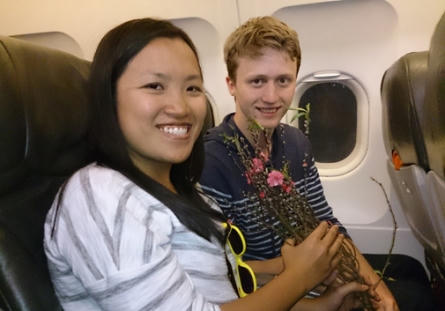 Vietjet vận chuyển mai, đào trên các chuyến bay dịp tết Bính Thân 2016