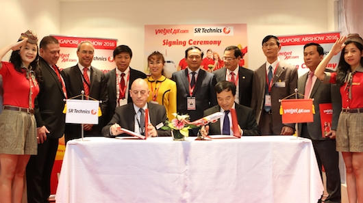 Vietjet ký nhiều hợp đồng "khủng" tại Singapore Airshow 2016