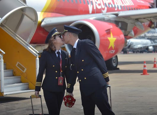 Nữ phi công hạnh phúc nhất trong ngày 8/3