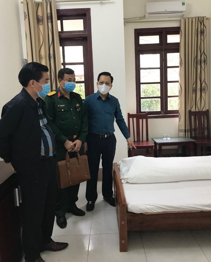 Kiểm tra chốt kiểm soát phòng, chống Covid-19 tại đỉnh đèo Ô Quý Hồ