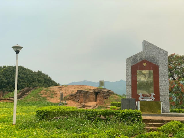 Vang mãi tinh thần và khí phách Ðiện Biên Phủ