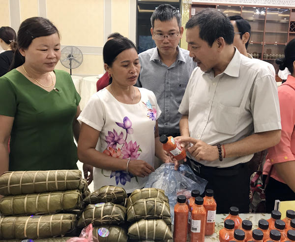  Khởi động Dự án “Thúc đẩy doanh nghiệp nữ Lào Cai mở rộng kinh doanh”