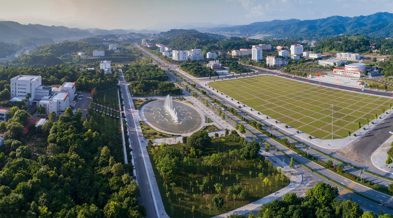 Lào Cai phấn đấu thành cầu nối giao thương giữa Việt Nam, Asean với vùng Tây Nam Trung Quốc 