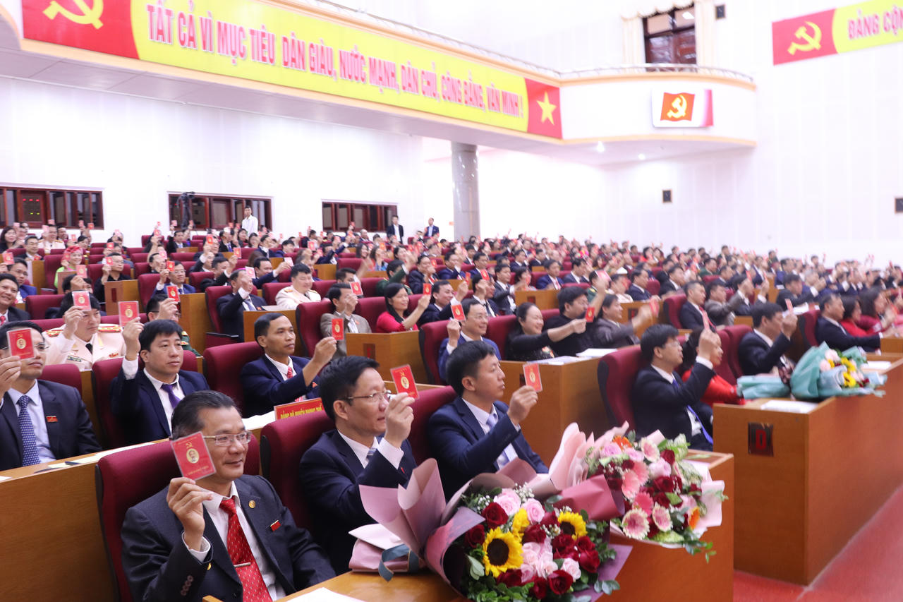 Đồng chí Giàng Páo Mỷ  tái đắc cử Bí thư Tỉnh uỷ Lai Châu khoá XIV nhiệm kỳ 2020-2025.