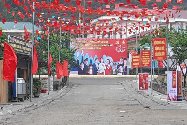 Nơi địa đầu tổ quốc với ngày hội của toàn dân 