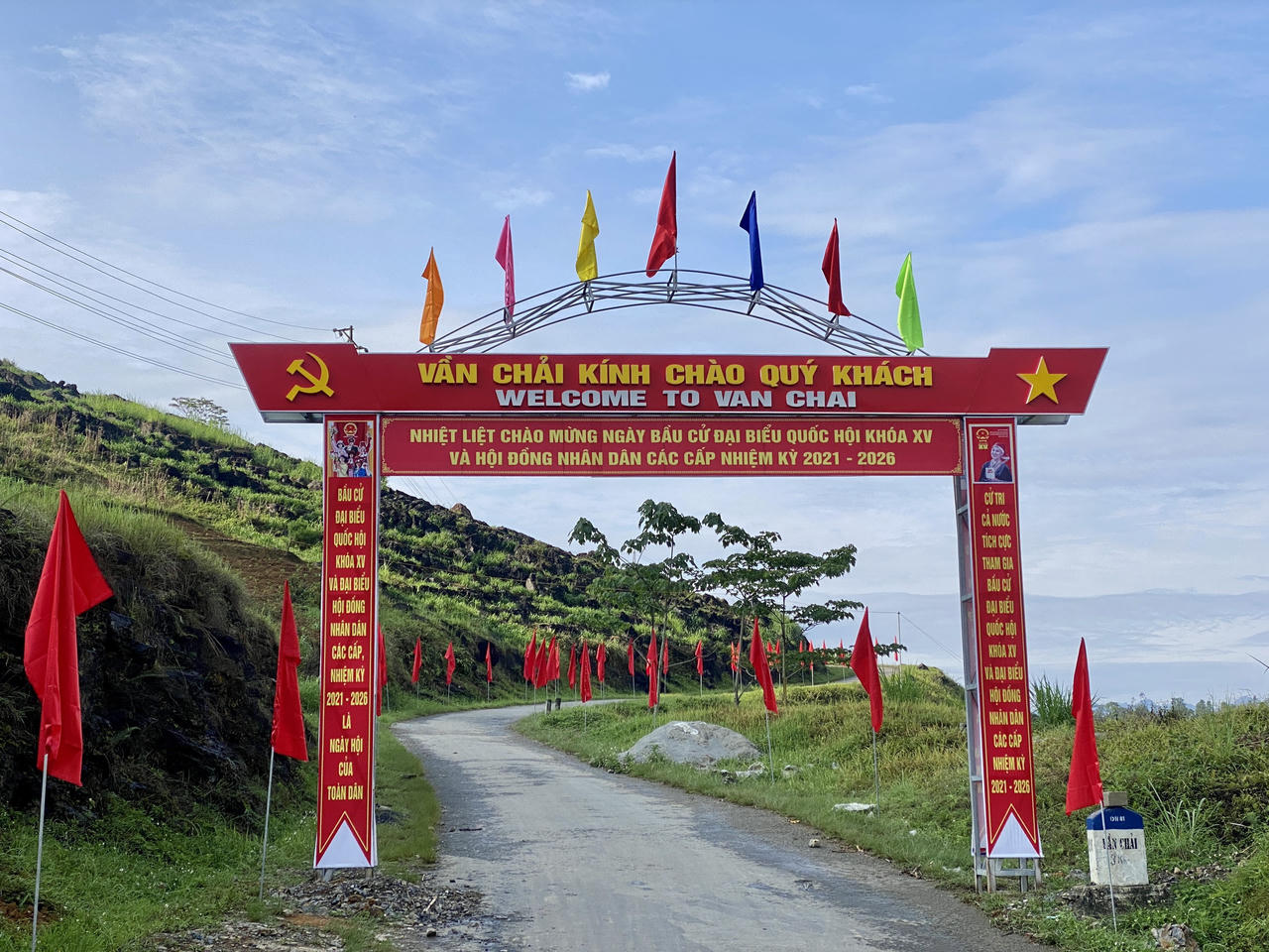 Nơi địa đầu tổ quốc với ngày hội của toàn dân 