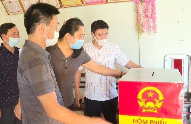 Nơi địa đầu tổ quốc với ngày hội của toàn dân 