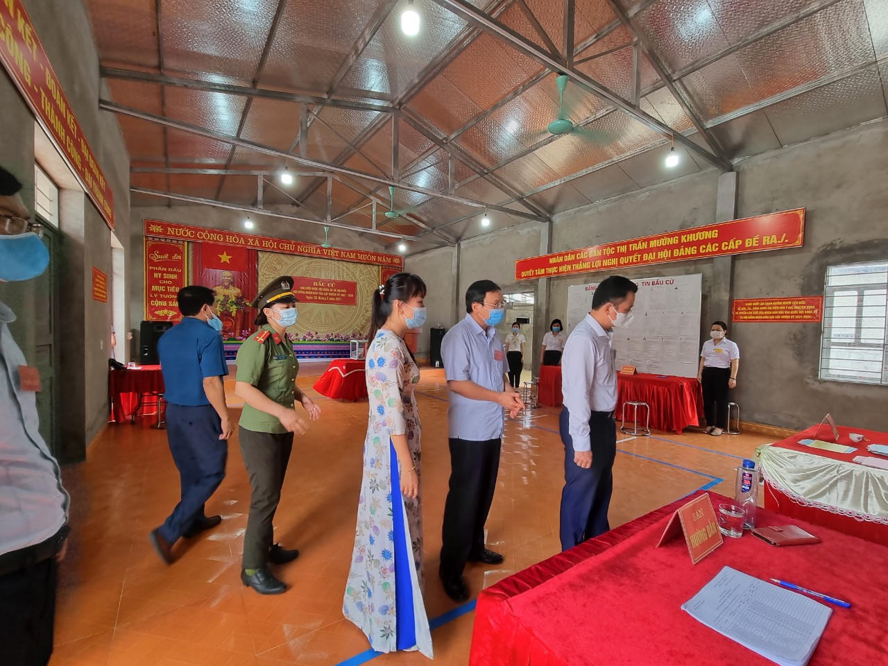 Huyện biên giới Mường Khương hoàn thành bầu cử sớm nhất tỉnh.