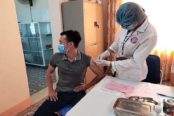 Dự kiến 13.000 người ở Lai Châu tiêm vaccine phòng COVID-19 đợt 2
