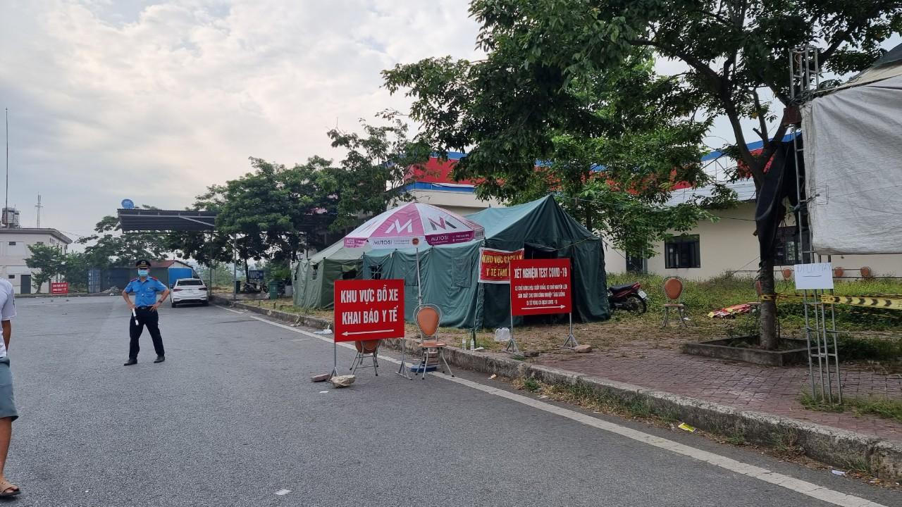 Lào Cai nhanh chóng truy vết các trường hợp tiếp xúc gần với 2 ca bệnh COVID-19