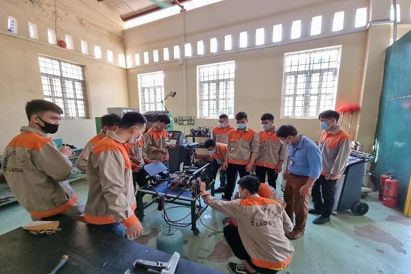 Trường Cao đẳng Lào Cai tạm dừng các hoạt động để chống COVID – 19