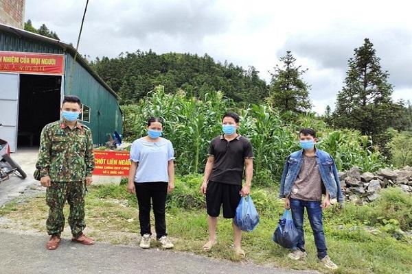 Bắt 2 vụ công dân nhập cảnh trái phép trong 1 ngày