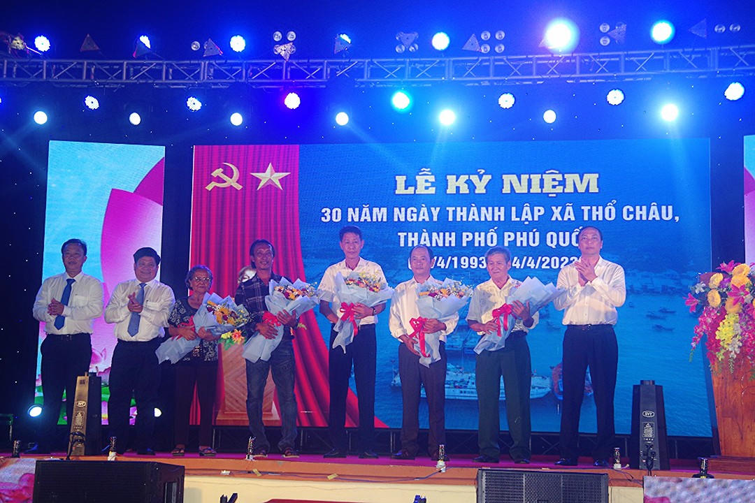 Kỷ niệm 30 năm ngày thành lập xã đảo Thổ Châu