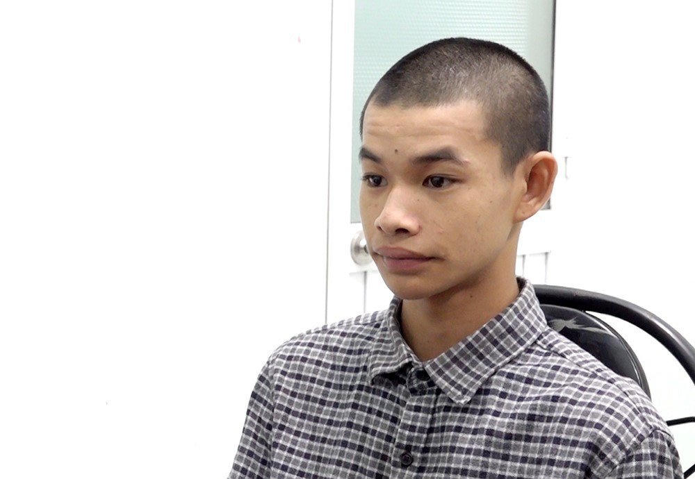 An Giang: Tạm giữ đối tượng mua súng trên mạng để phòng thân