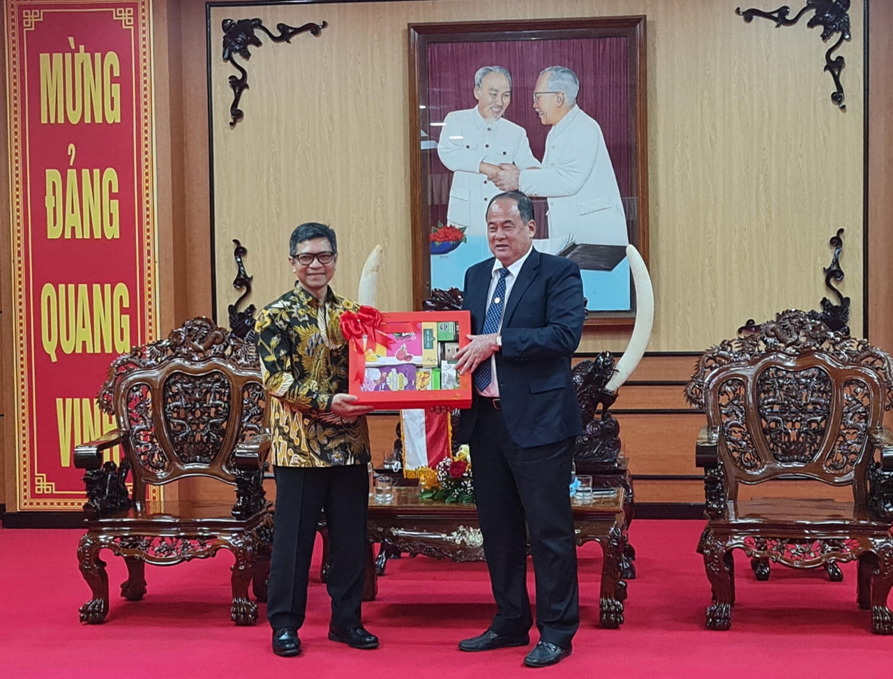 Đại sứ Cộng hòa Indonesia làm việc tại An Giang