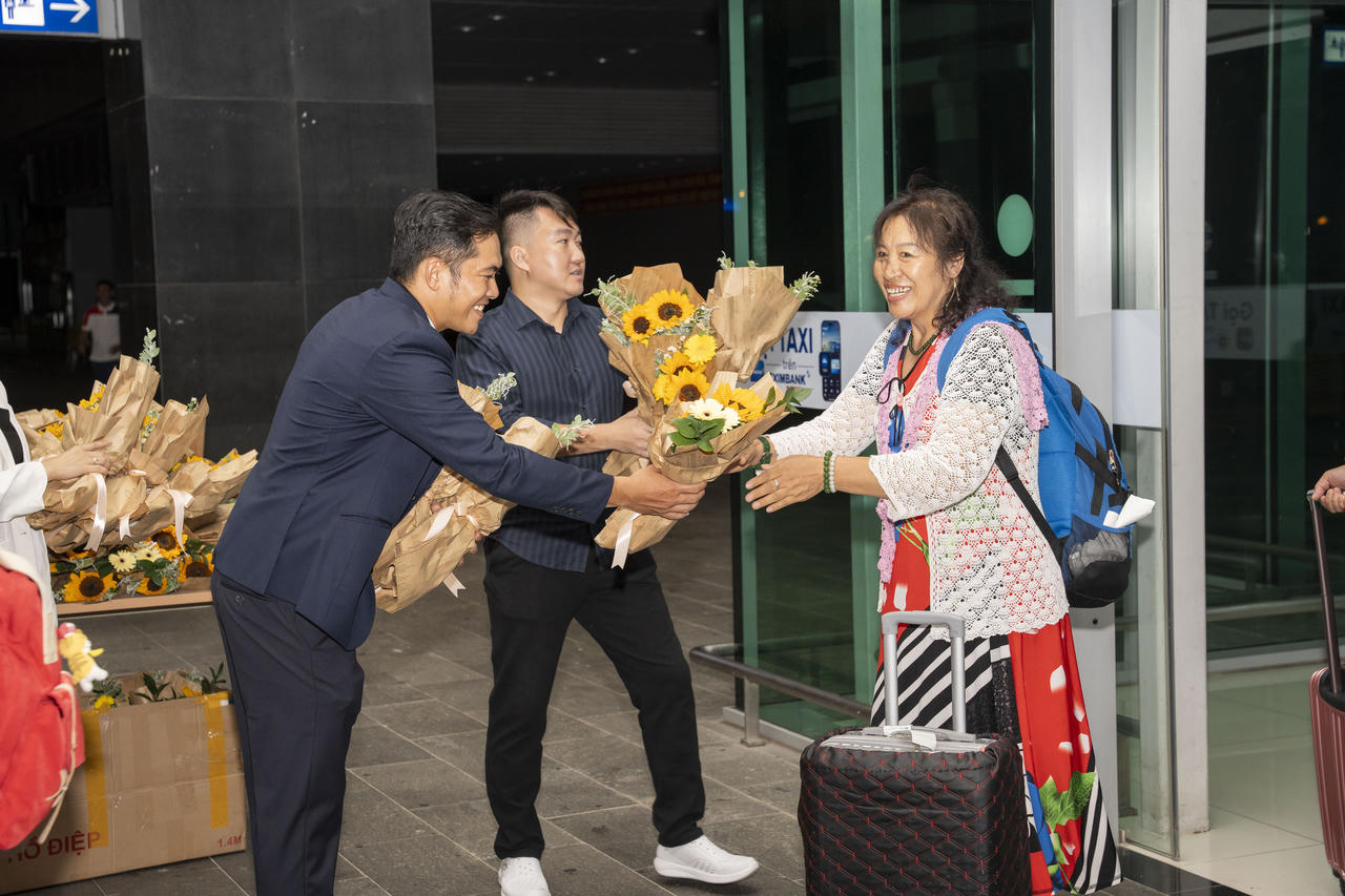 100 du khách Trung Quốc đến Phú Quốc tham quan, nghỉ dưỡng