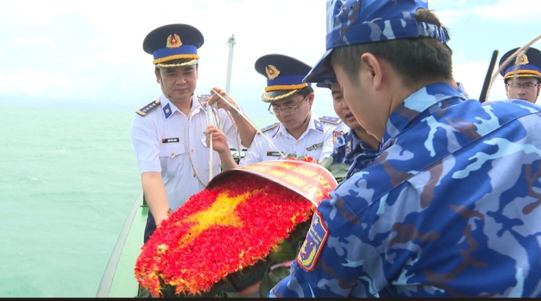 Tri ân các anh hùng liệt sỹ trên vùng biển Tây Nam