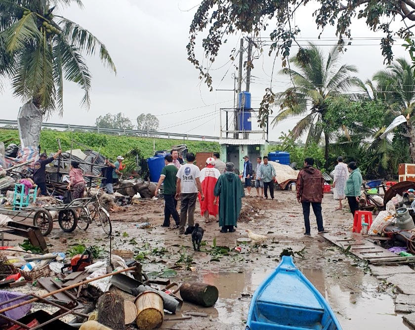 Mưa dông khiến cho 197 nhà của dân Kiên Giang bị sập, tốc mái