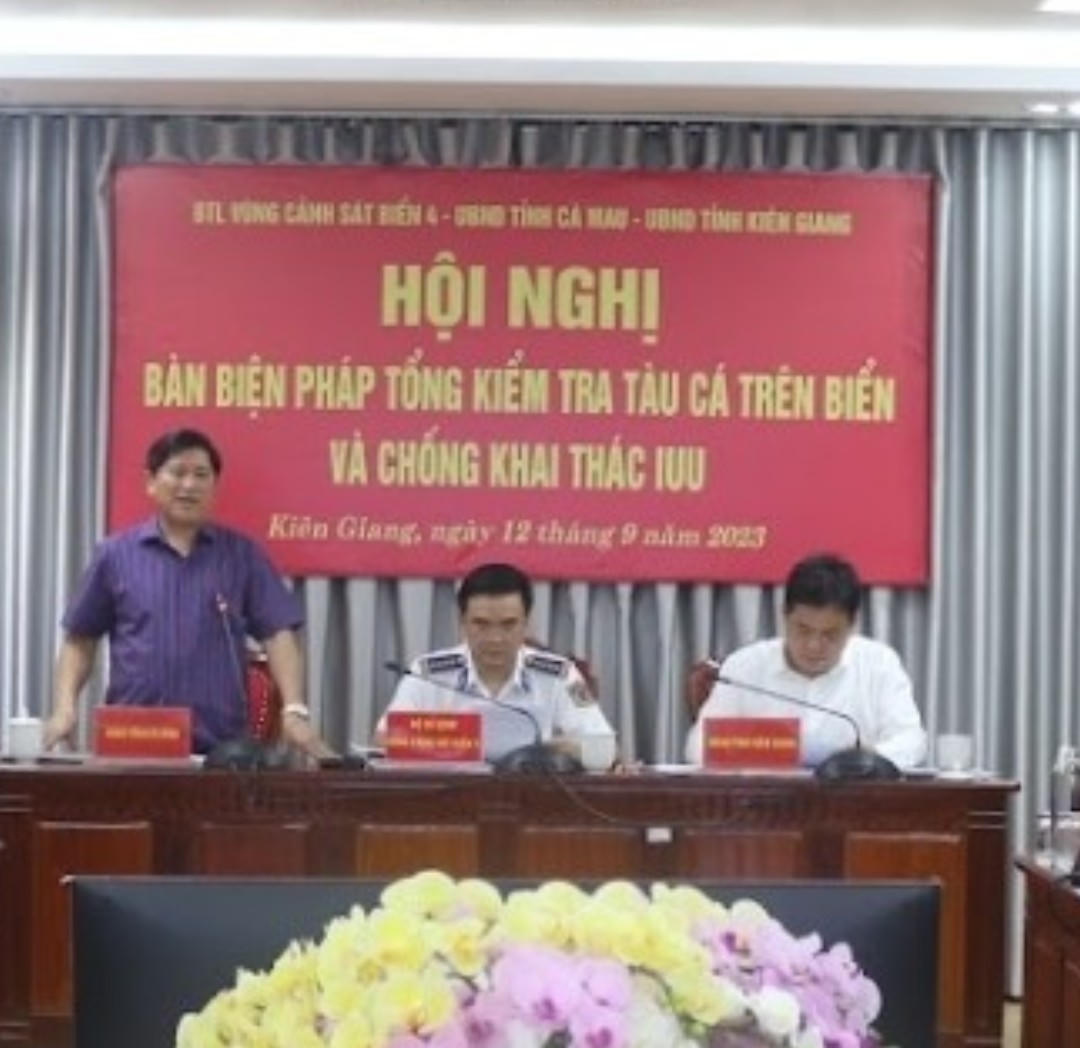 Tổng kiểm tra tàu cá và chống khai thác IUU trên vùng biển Tây Nam